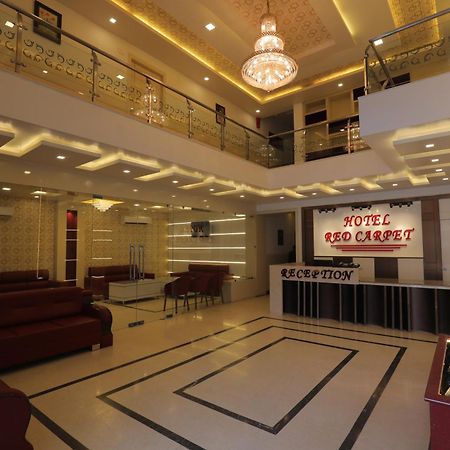 Hotel Red Carpet Tājganj Exterior foto